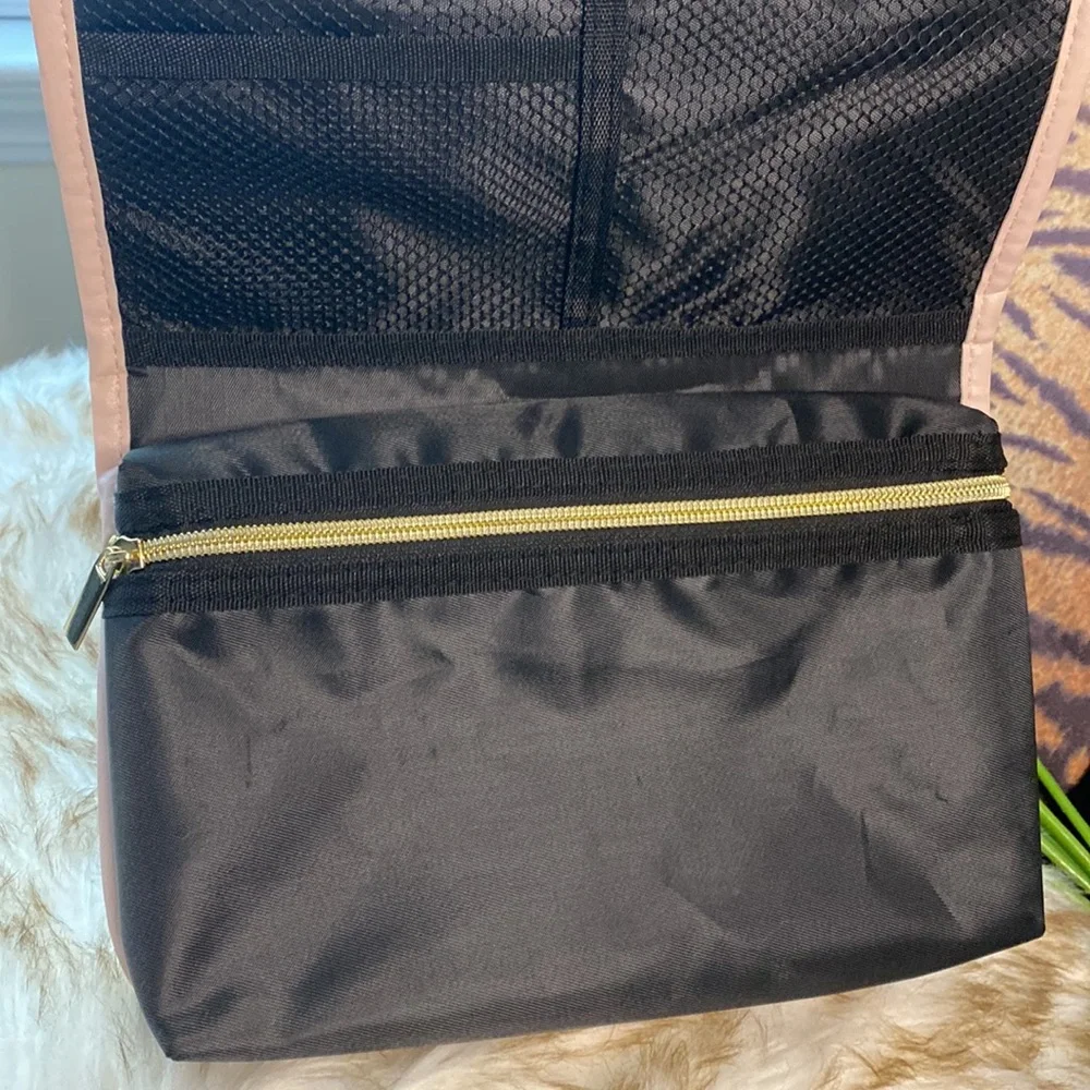 Nine West Hanging Organizer